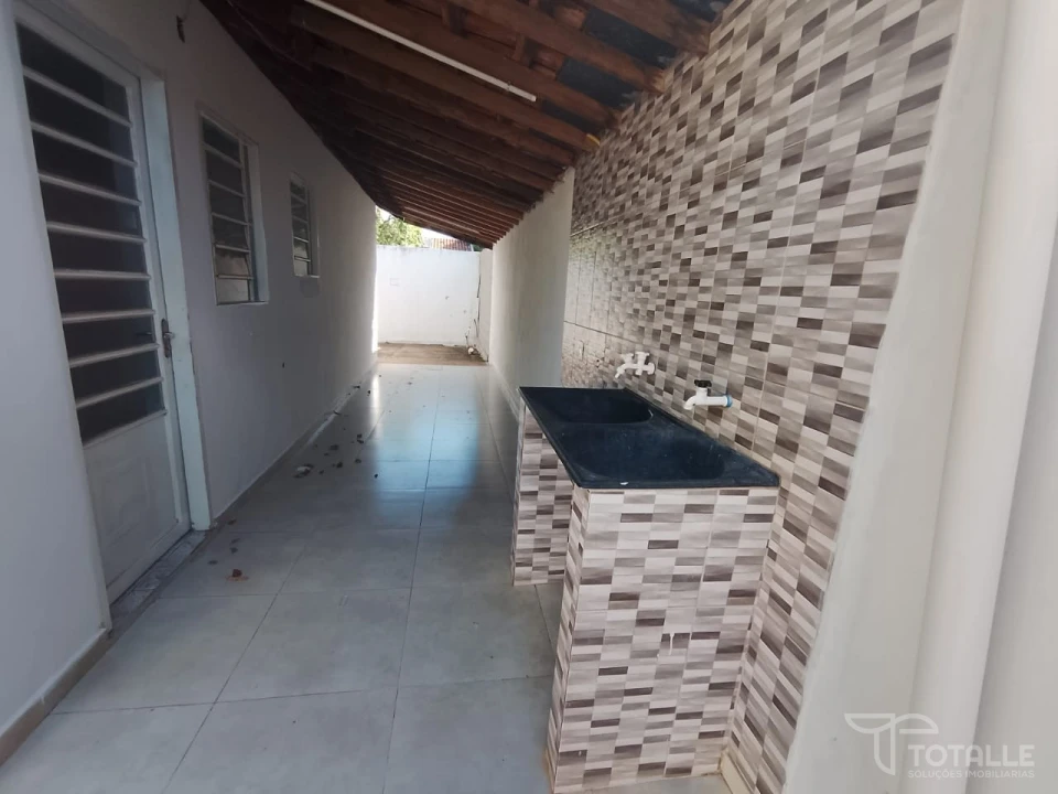 Imagens do imóveis Aluga-se Casa No Residencial São Francisco