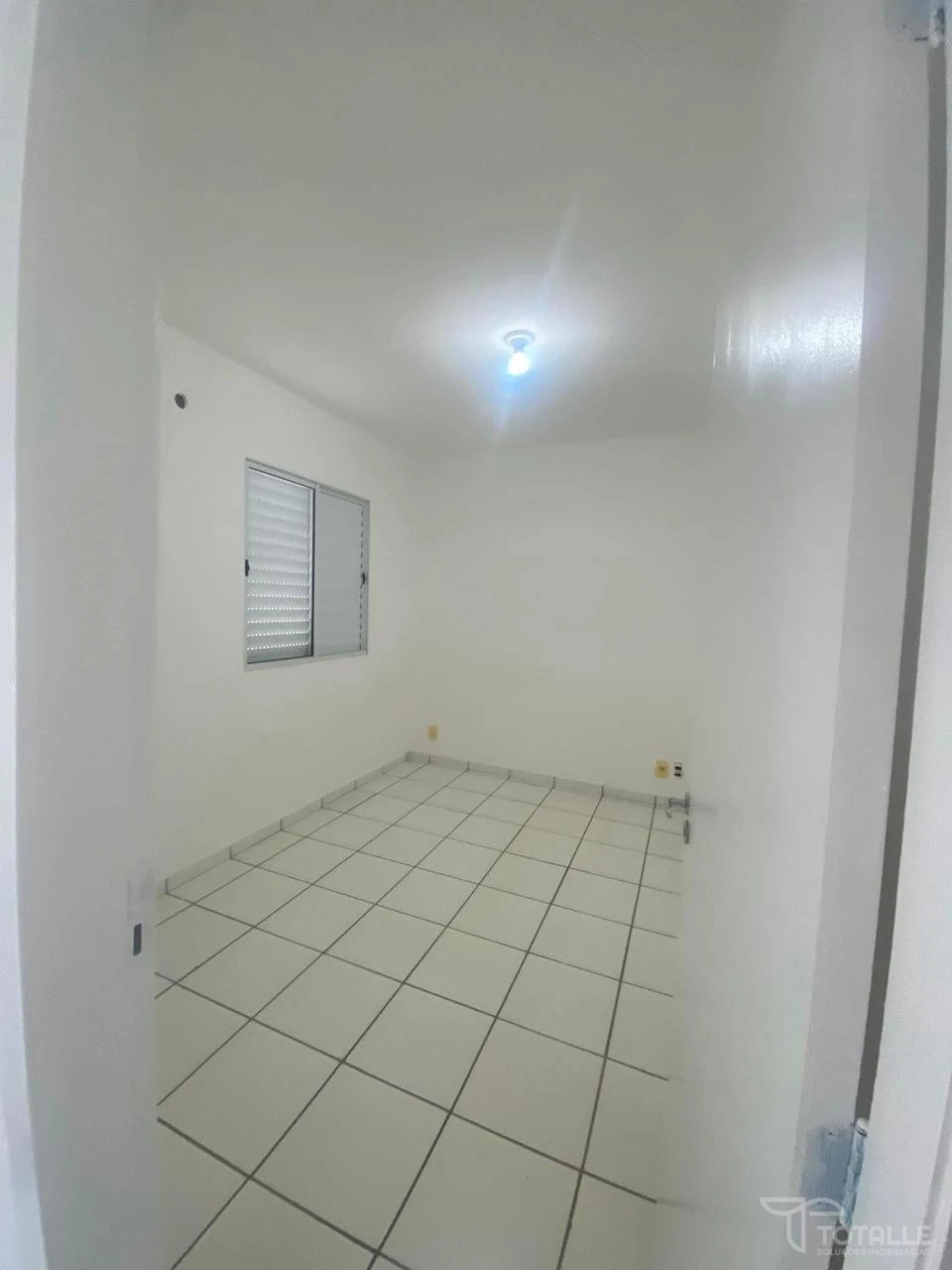 Imagens do imóveis Aluga-se Sobrado no Village Paineiras