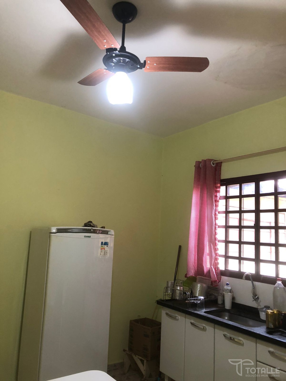 Imagens do imóveis Aluga-se Casa