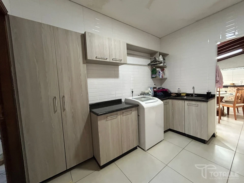 Imagens do imóveis Casa a Veda no Jardim Shangrilá