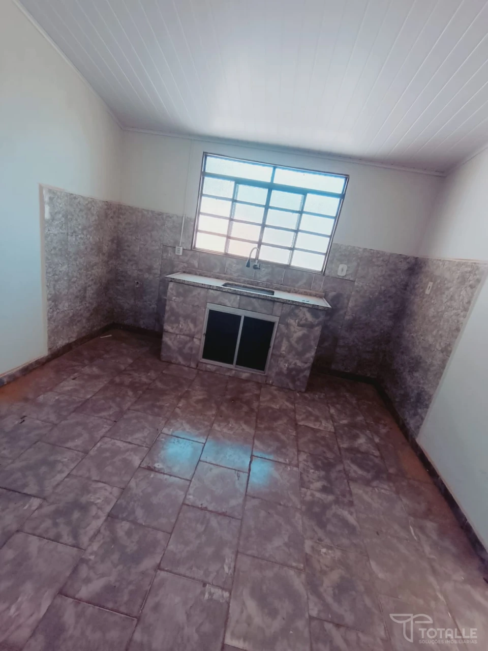 Imagens do imóveis Aluga-se Casa na Vila Fátima