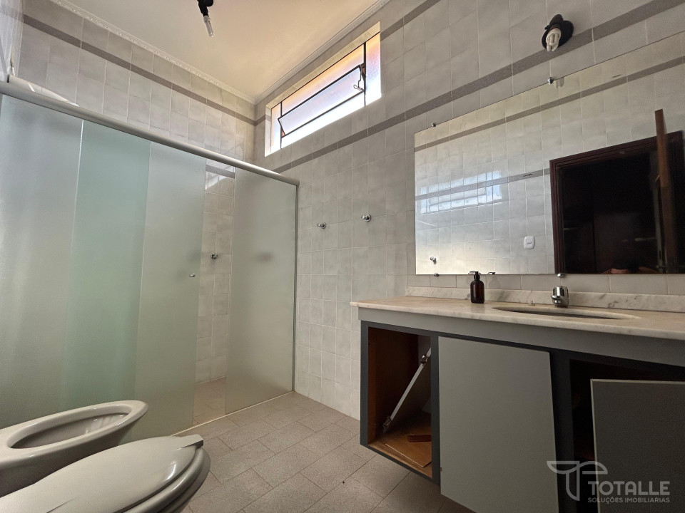Imagens do imóveis Casa Á Venda Centro Penápolis