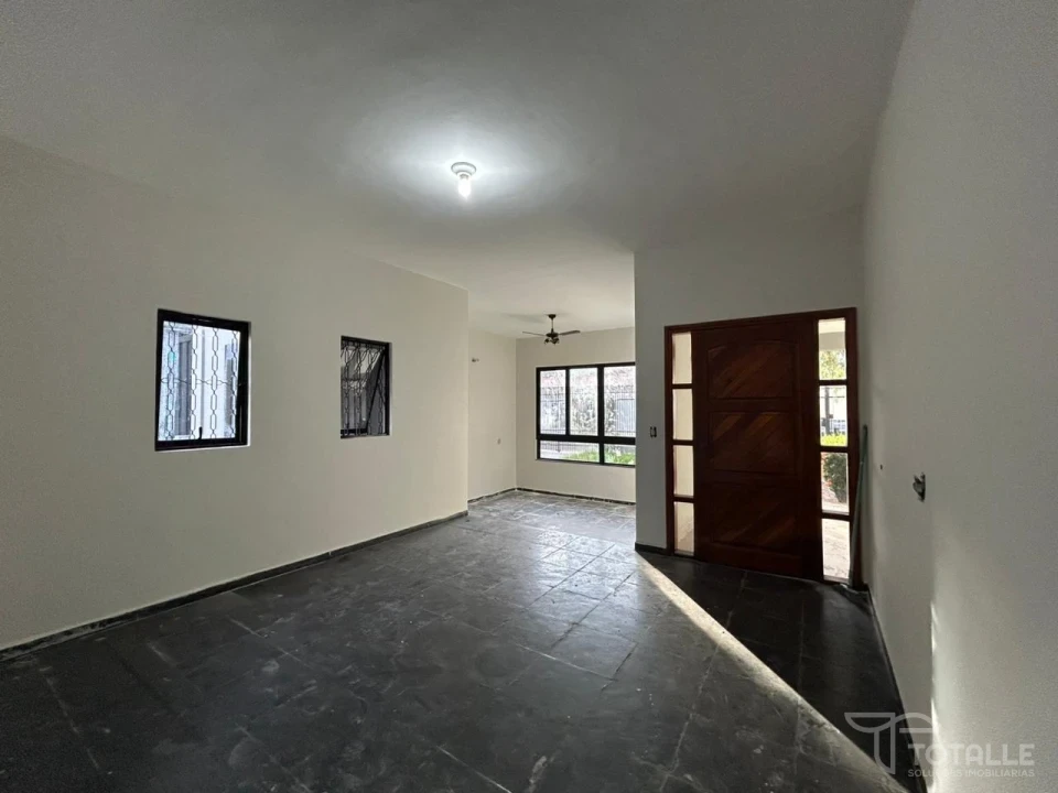 Imagens do imóveis Casa À Venda Parque Residencial Village Penápolis