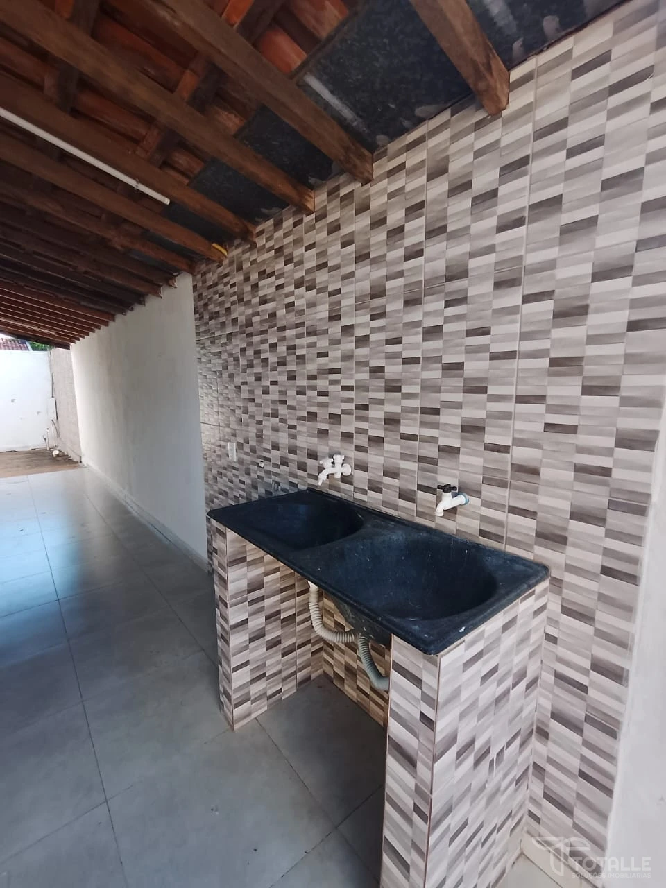 Imagens do imóveis Aluga-se Casa No Residencial São Francisco