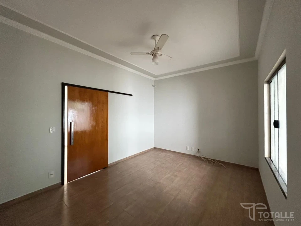 Imagens do imóveis Casa á venda Jardim do lago 4