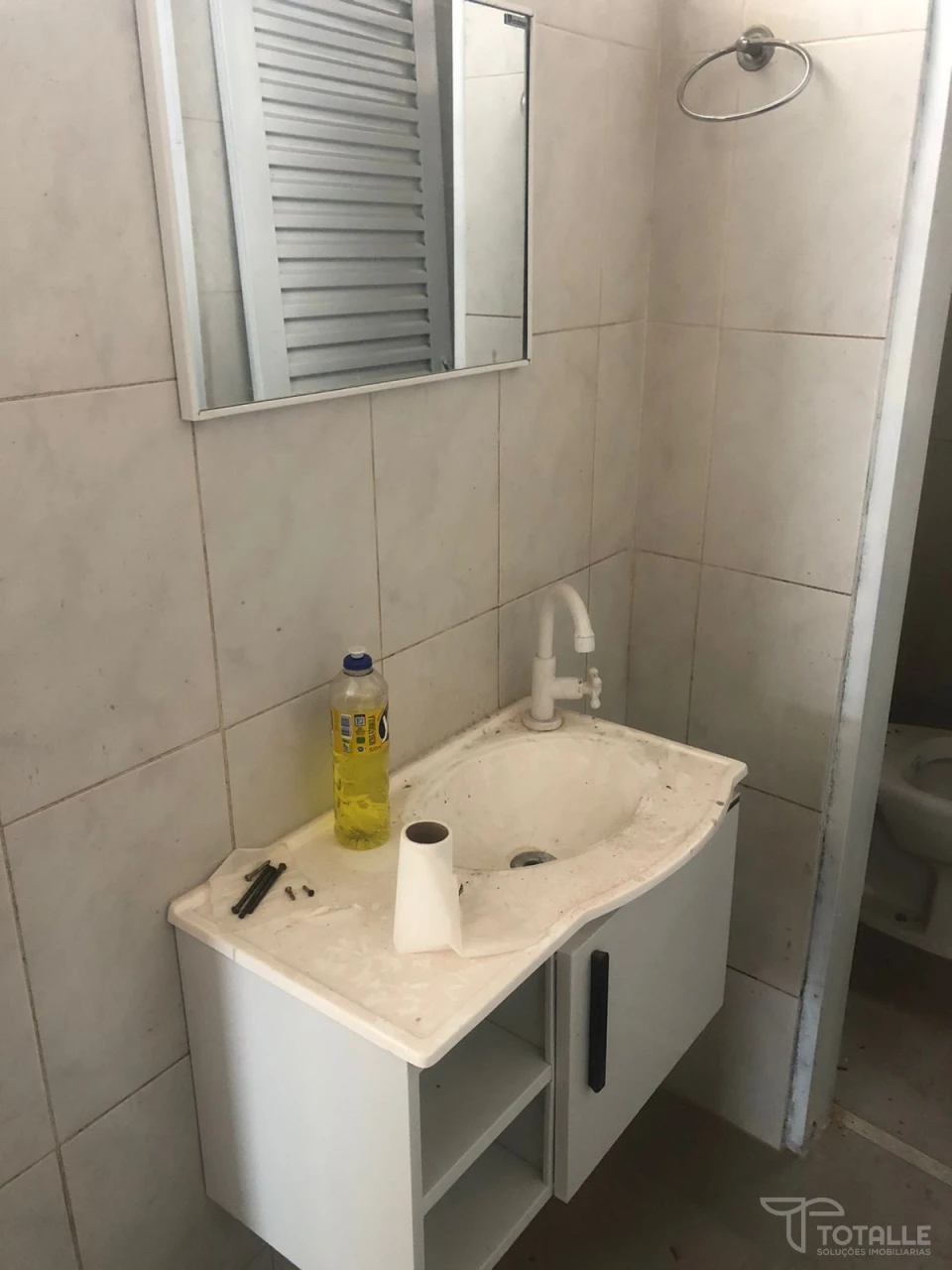 Imagens do imóveis Aluga-se Sala Comercial