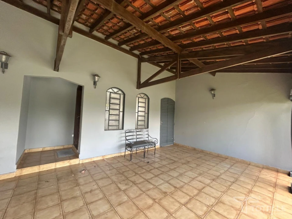 Imagens do imóveis Aluga-se Casa no Centro