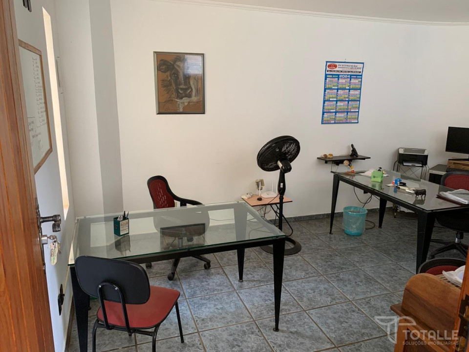 Imagens do imóveis Casa Á Venda Centro Penápolis