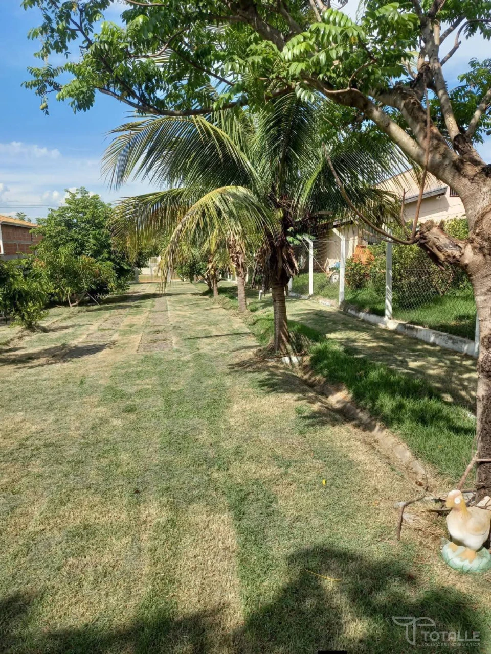 Imagens do imóveis Rancho À Venda Condominio San Marino Glicério