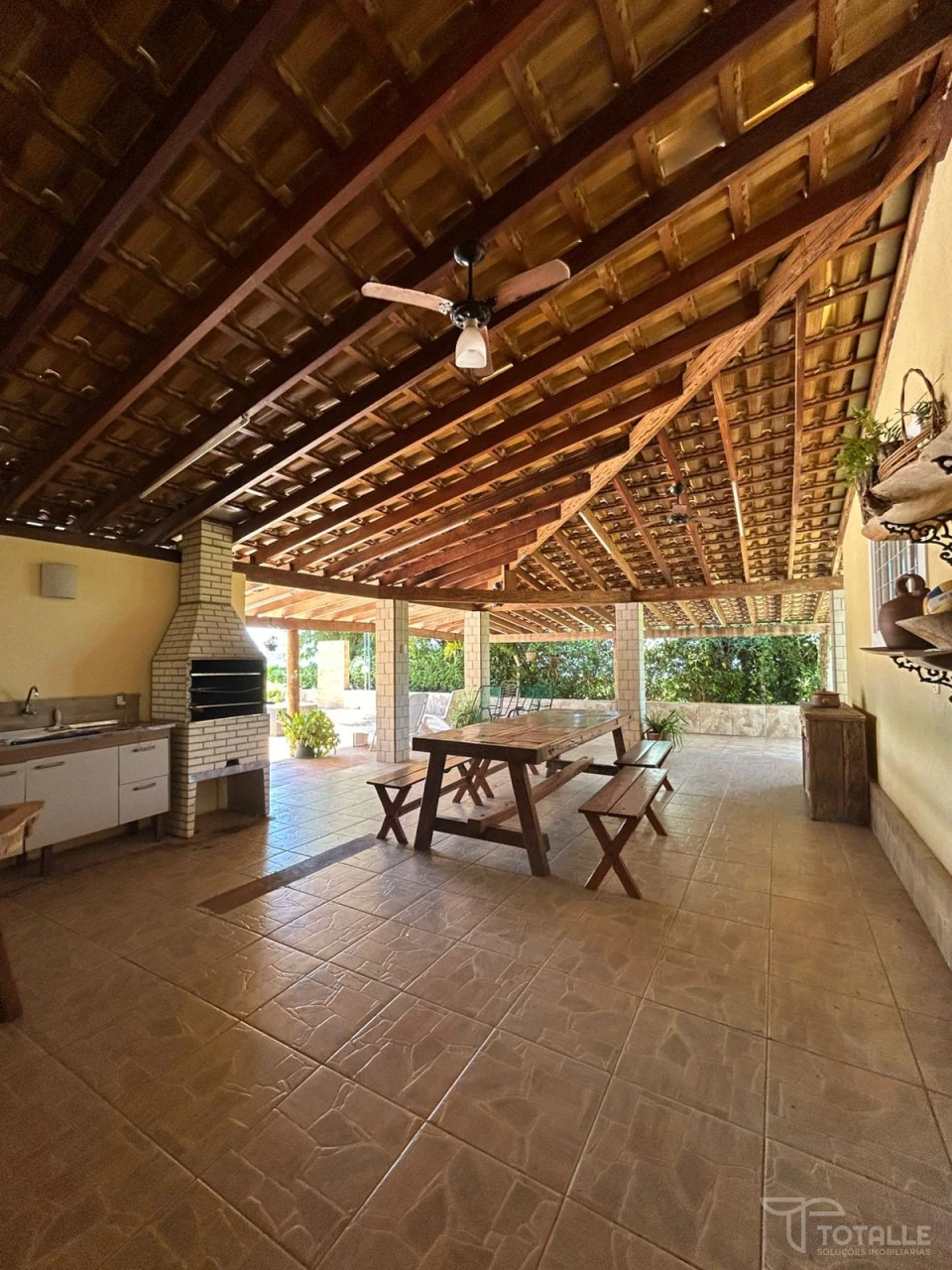 Imagens do imóveis Rancho a Venda no Condomínio Belvedere