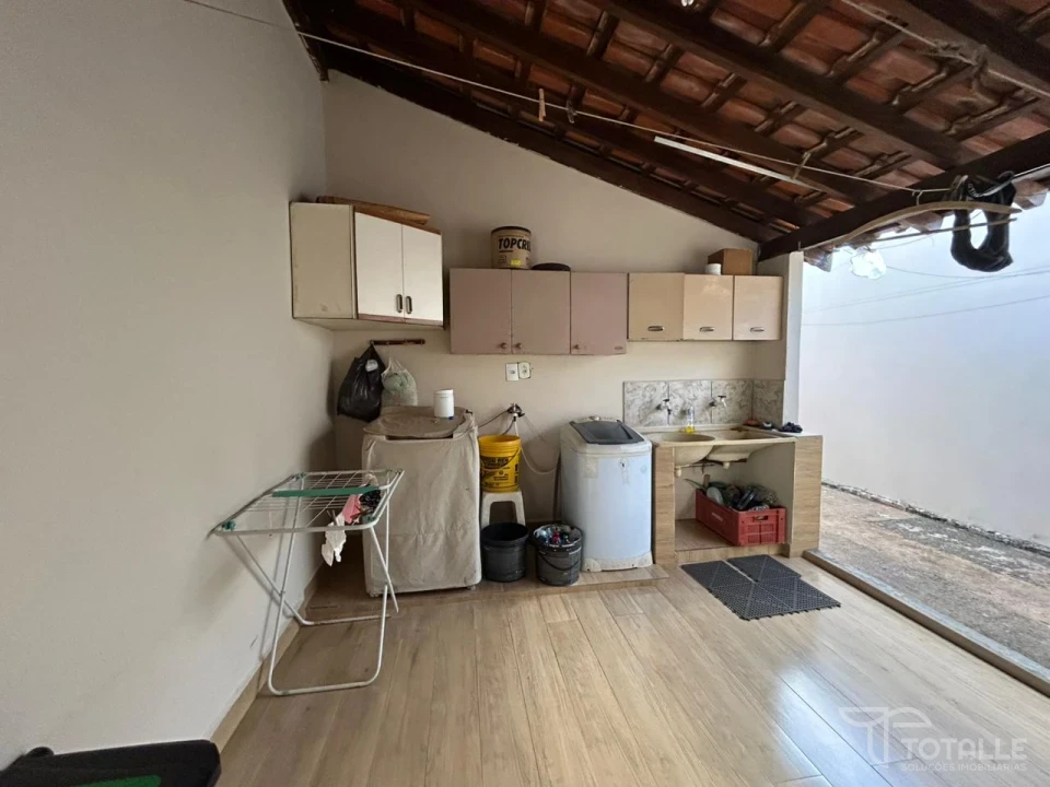 Imagens do imóveis Casa À Venda Jardim Del Rey Penápolis