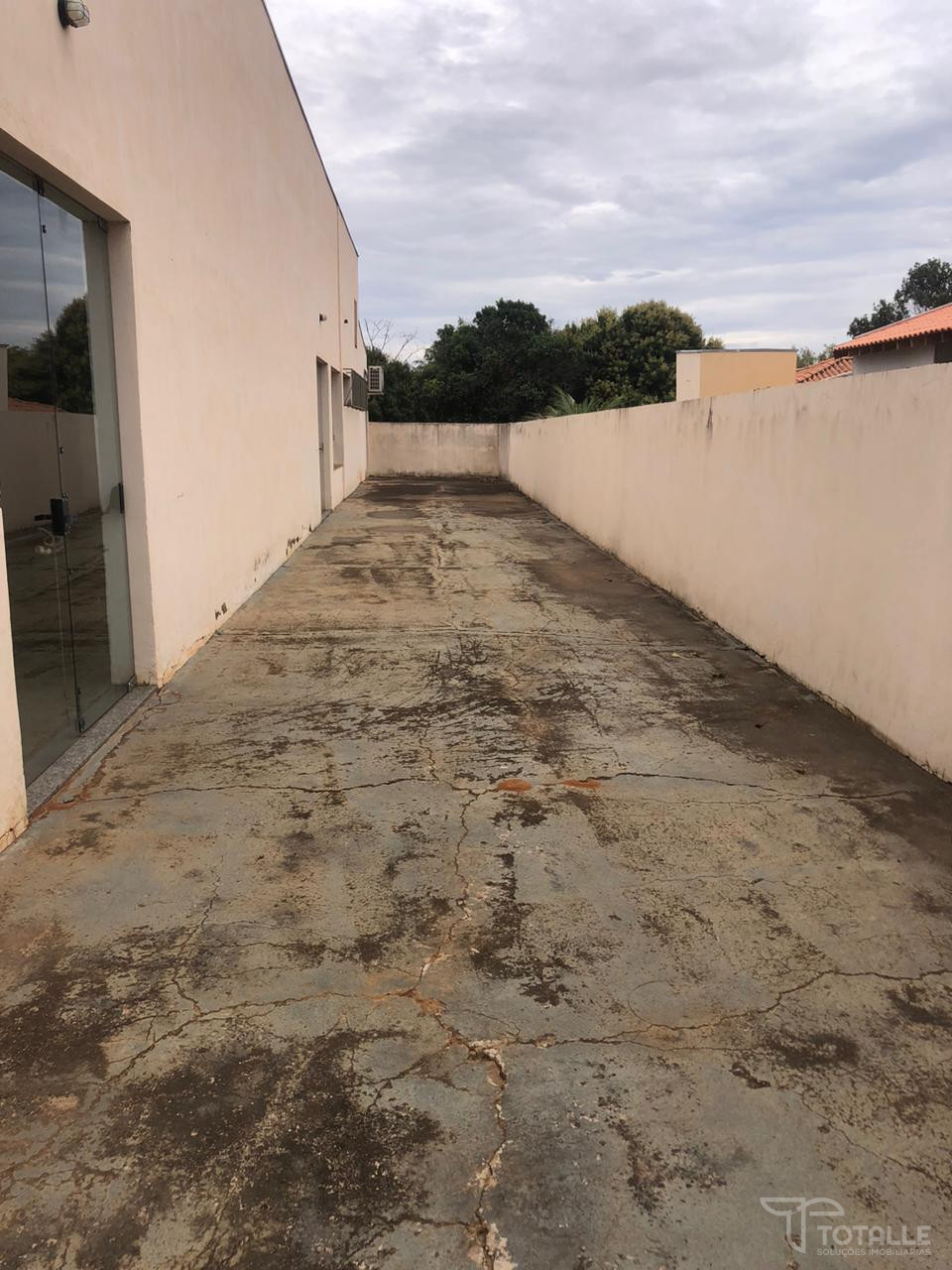 Imagens do imóveis Salao Comercial Disponível para Locação