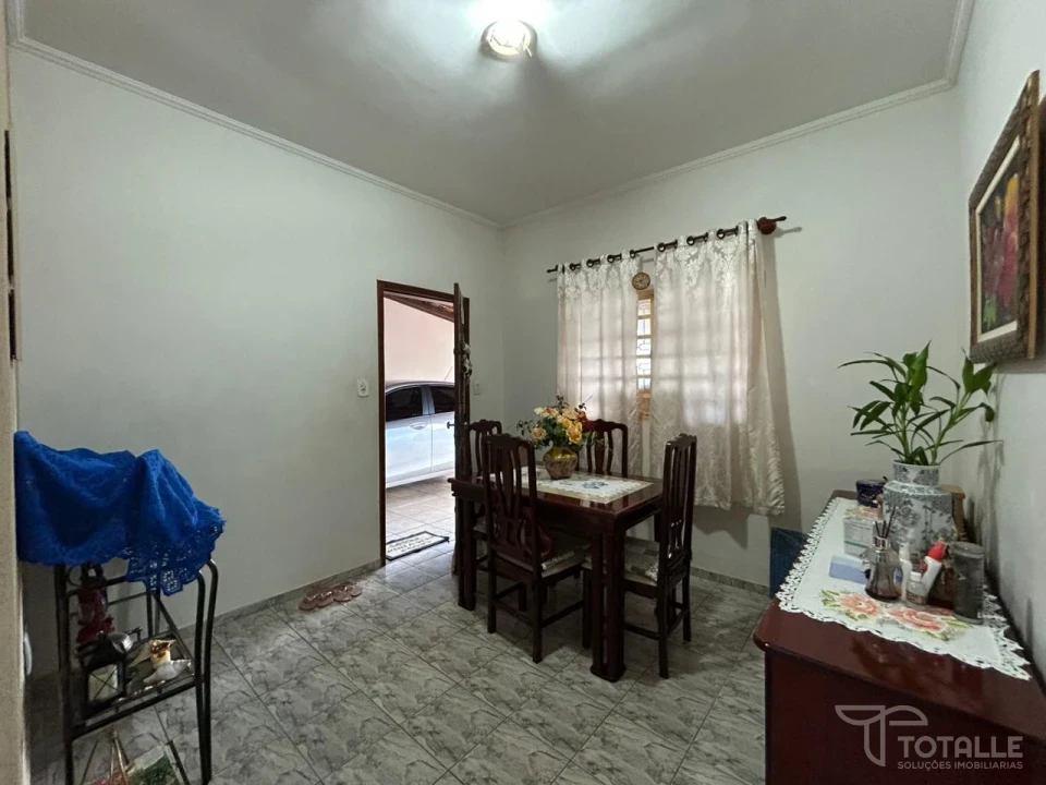 Imagens do imóveis Casa À Venda Jardim Del Rey Penápolis