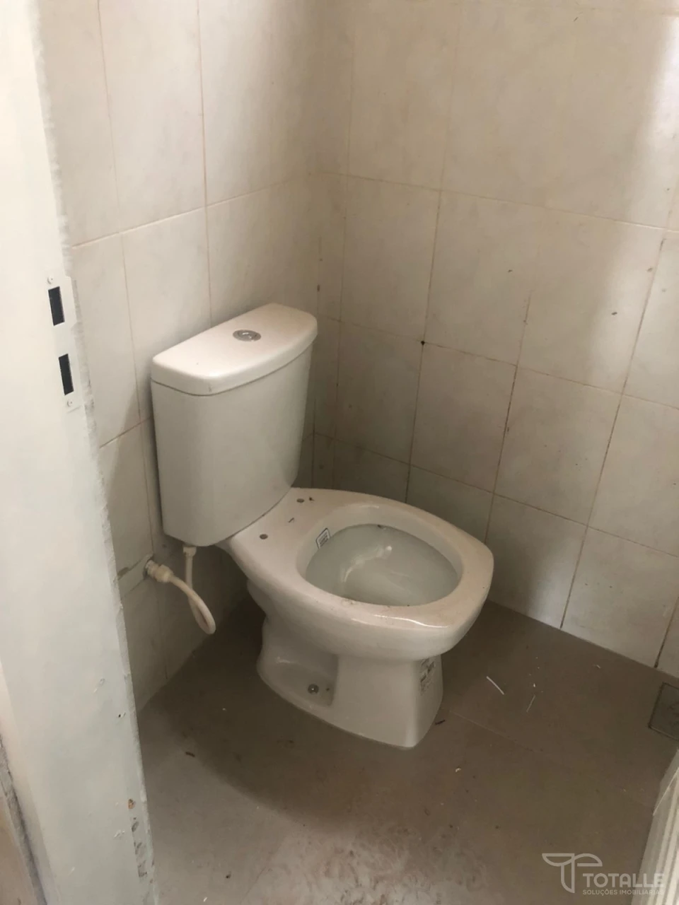 Imagens do imóveis Aluga-se Sala Comercial