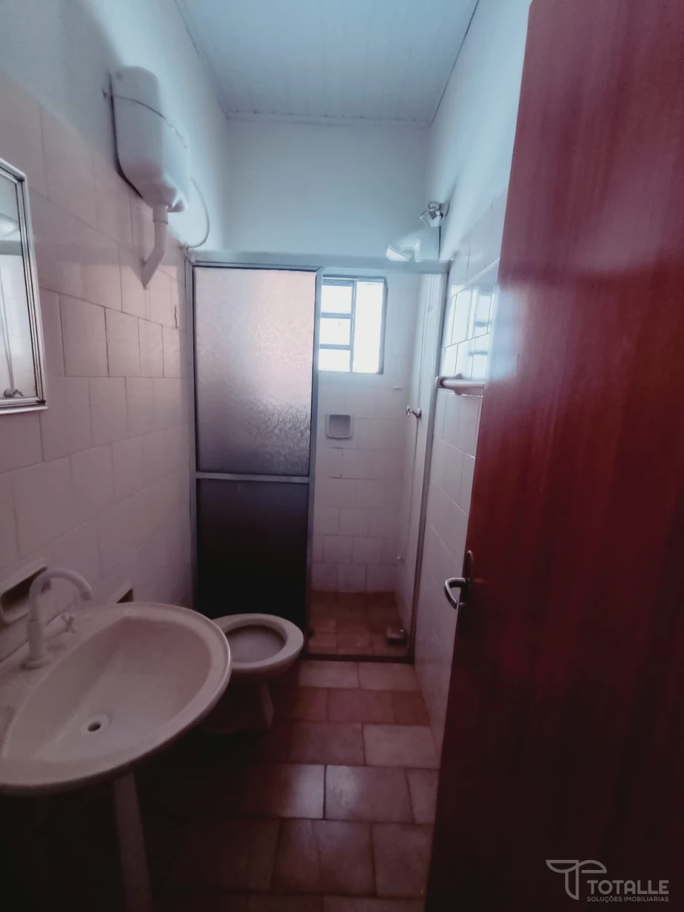 Imagens do imóveis Aluga-se Casa na Vila Fátima