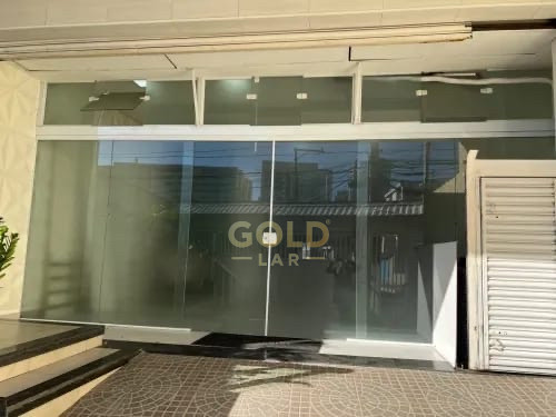 Imagens do imóveis Salão/Galpão de 180m2,com espaço amplo 2 banheiros, cozinha, e duas vagas de garagem.