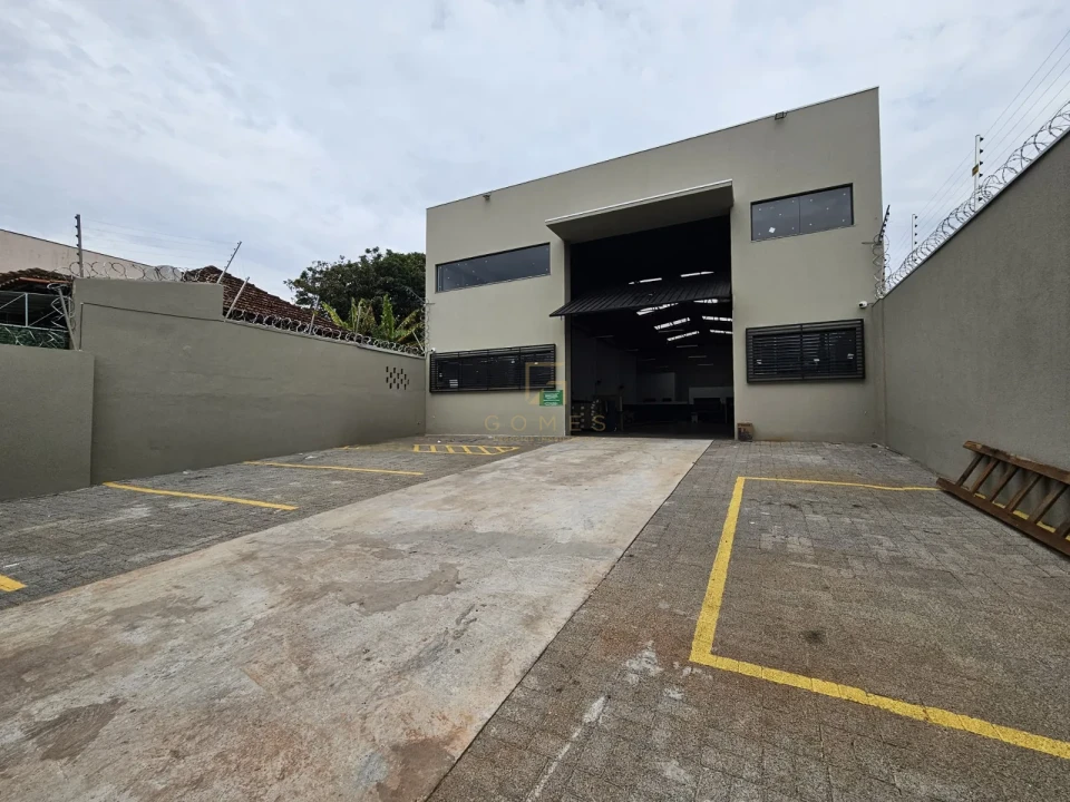 BARRACÃO COMERCIAL À VENDA – CENTRO DE LONDRINA/PR