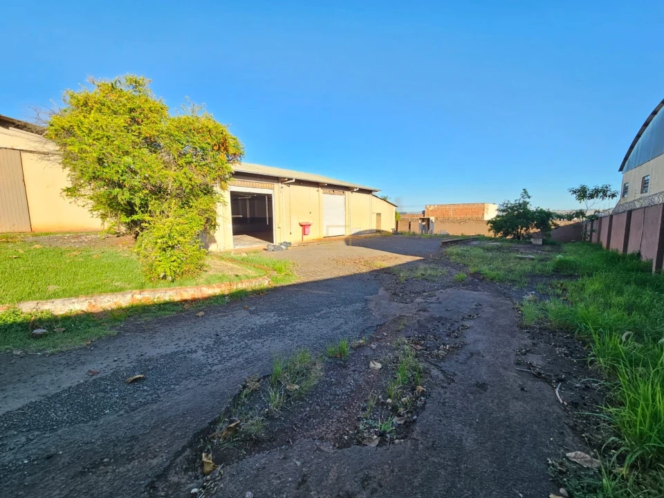 Barracão Industrial para Alugar no Setor 3 em Ibiporã/PR