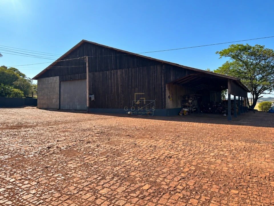FAZENDA À VENDA – 110 ALQUEIRES EM CORNÉLIO PROCÓPIO/PR
