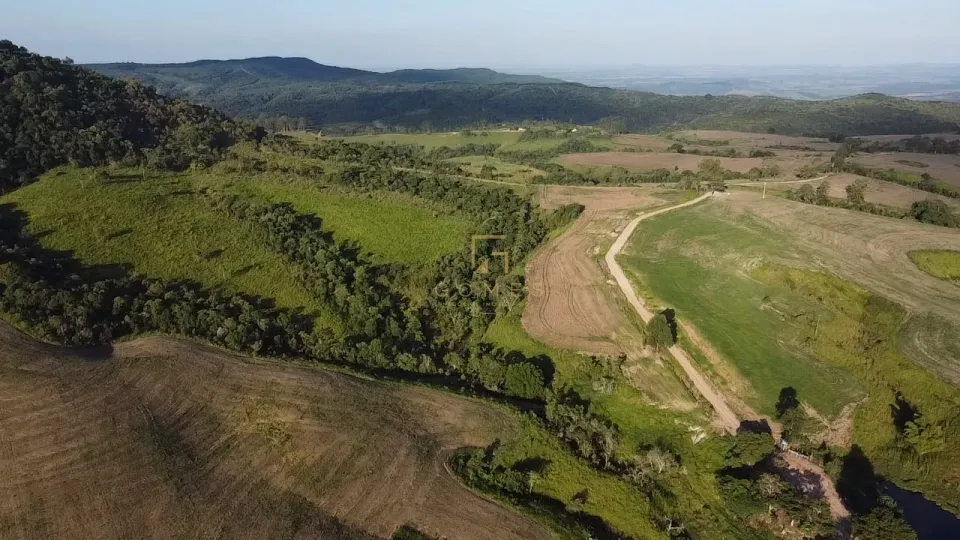 Imagens do imóveis FAZENDA À VENDA – CONGONHINHAS/PR