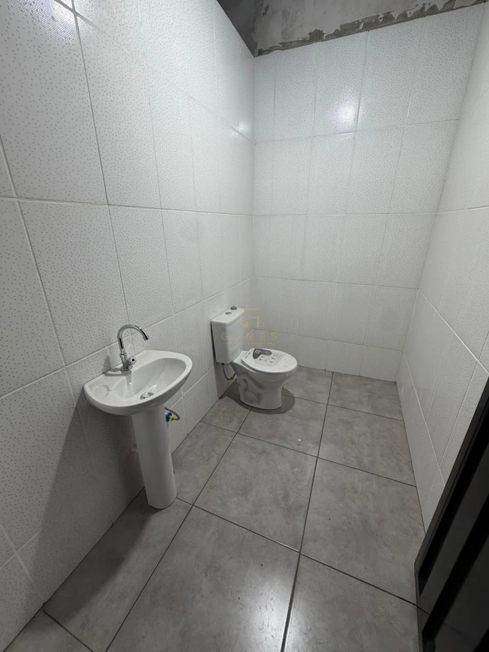 Imagens do imóveis Barracão Novo Industrial Comercial Para Alugar no Santa Paula
