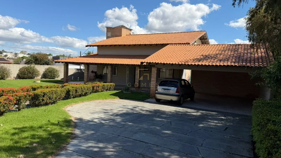 Casa de Esquina À Venda Setor 3 Ibiporã
