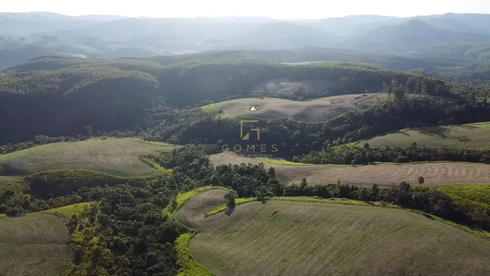 Imagens do imóveis FAZENDA À VENDA – CONGONHINHAS/PR