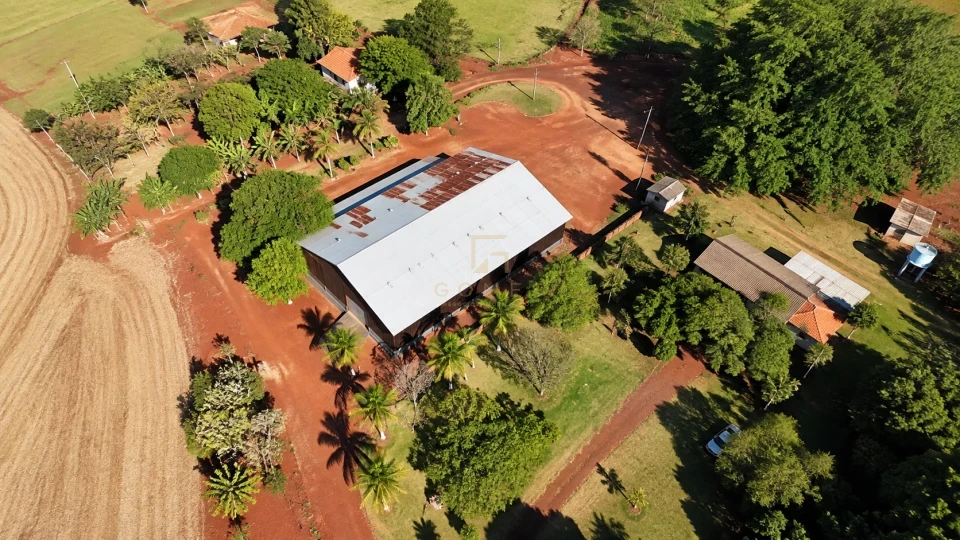 FAZENDA À VENDA – 110 ALQUEIRES EM CORNÉLIO PROCÓPIO/PR
