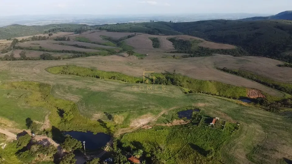 Imagens do imóveis FAZENDA À VENDA – CONGONHINHAS/PR
