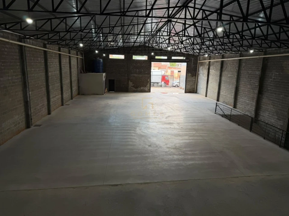 Imagens do imóveis Barracão Novo Industrial Comercial Para Alugar no Santa Paula