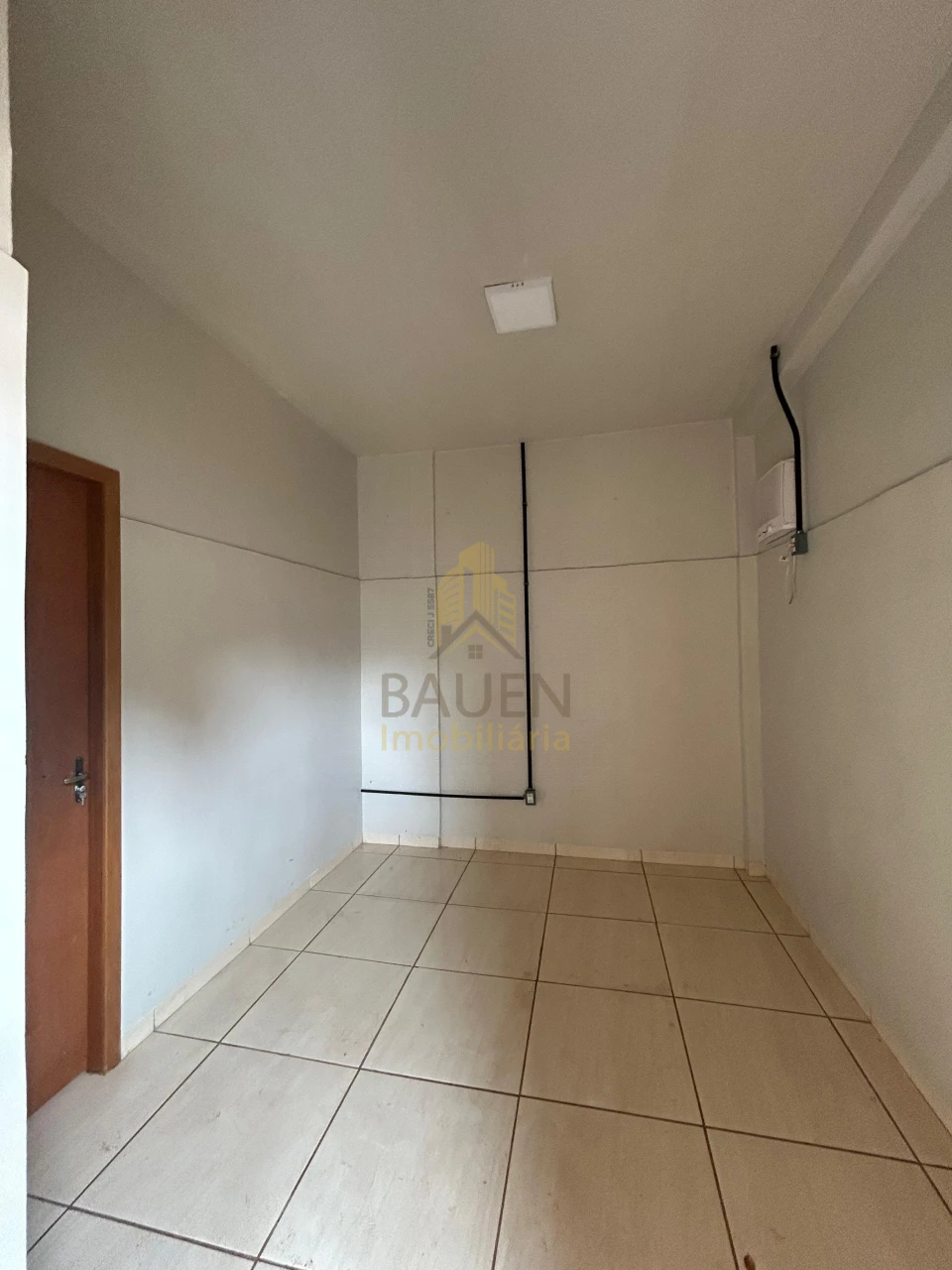 Imagens do imóveis CLINICA VETERINÁRIA AVENIDA CANADA 599