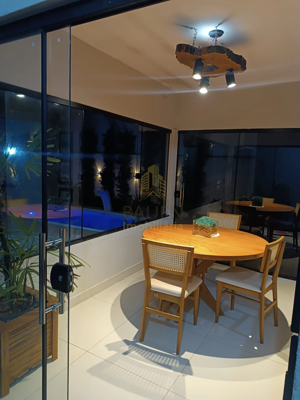 Imagens do imóveis CASA A VENDA JARDIM VITÓRIA