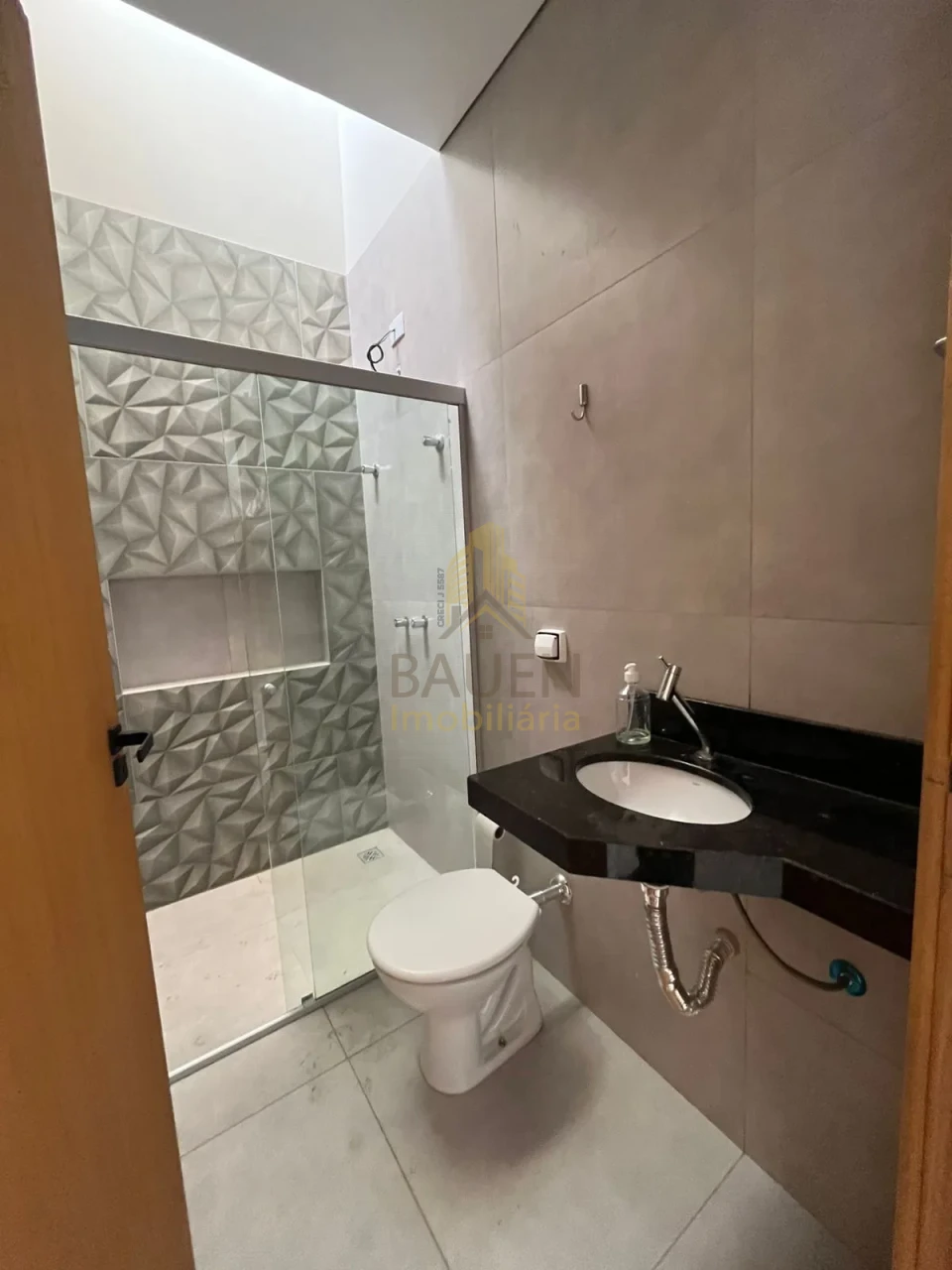 Imagens do imóveis SOBRADO PARA LOCAÇÃO CENTRO