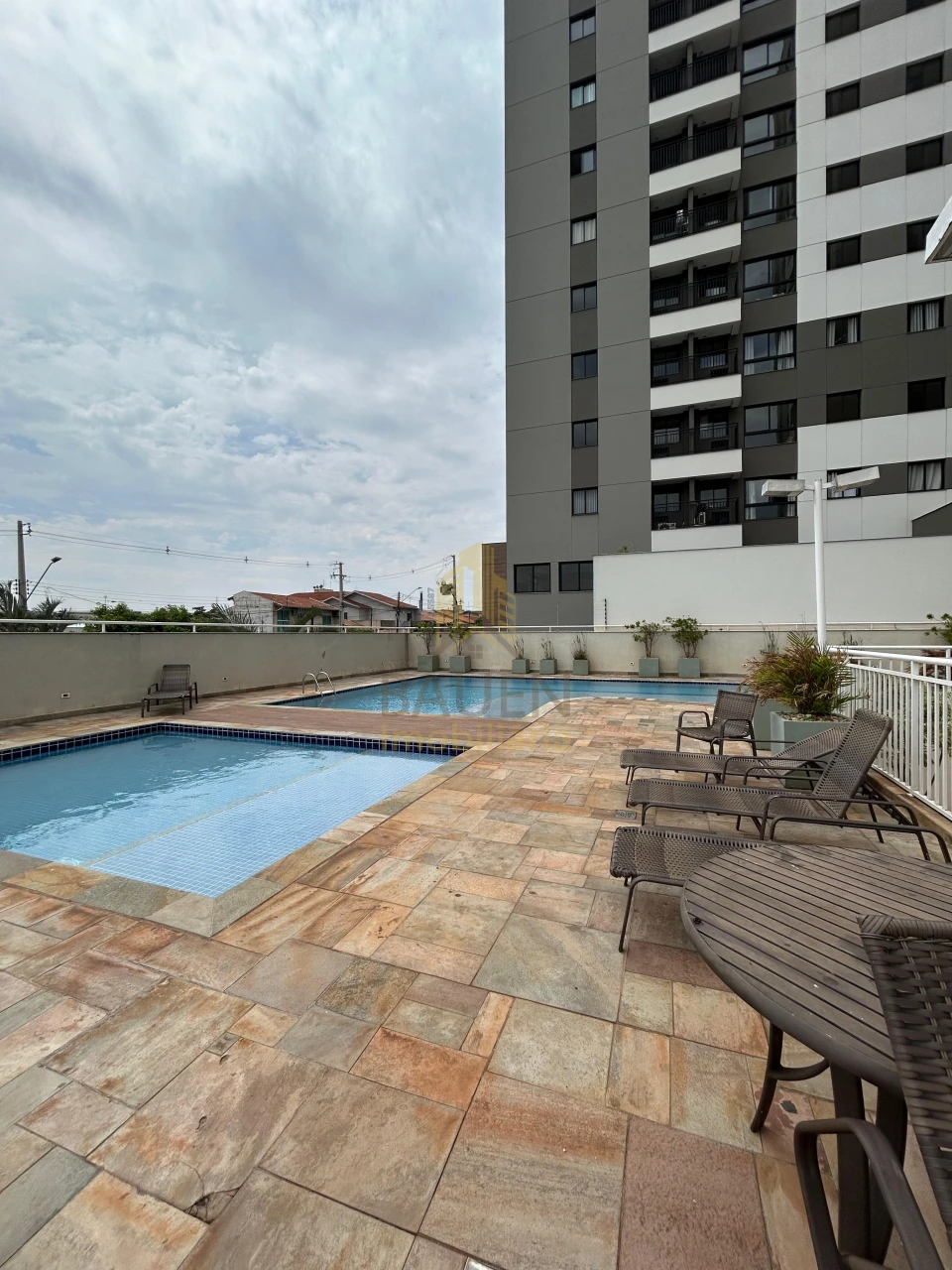 Apartamento Á Venda Apartamento Londrina