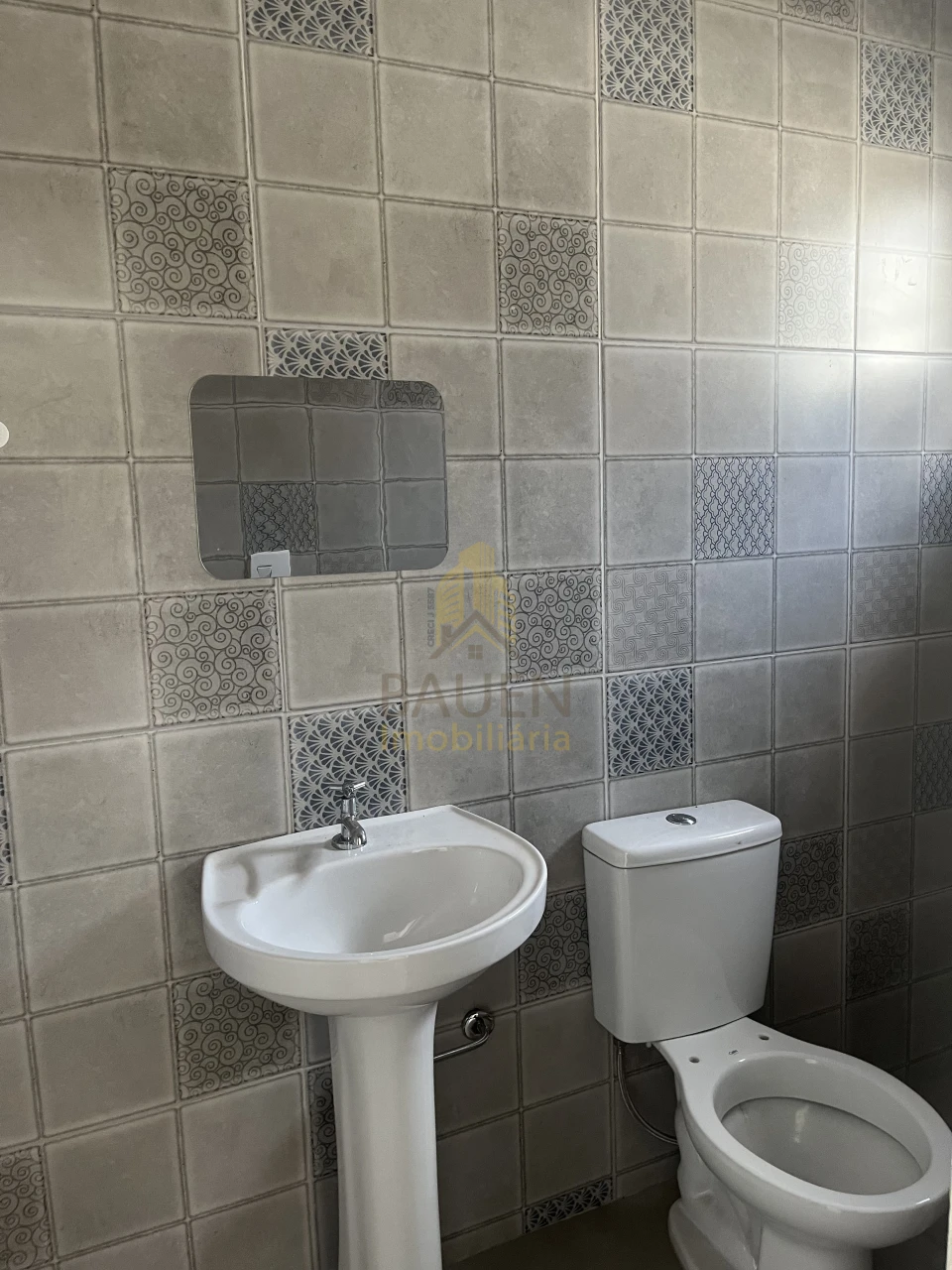 CASA PARA LOCAÇÃO ANA ROSA