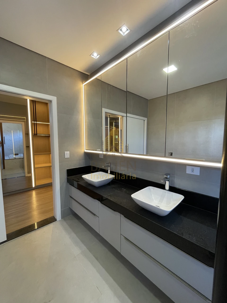 Imagens do imóveis CONDOMINIO VILLAGGIO DO ENGENHO