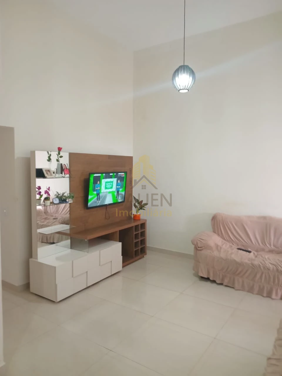 Imagens do imóveis Casa jd Morumbi, 3 quartos, banheiro, sala, cozinha, vaga3 carros