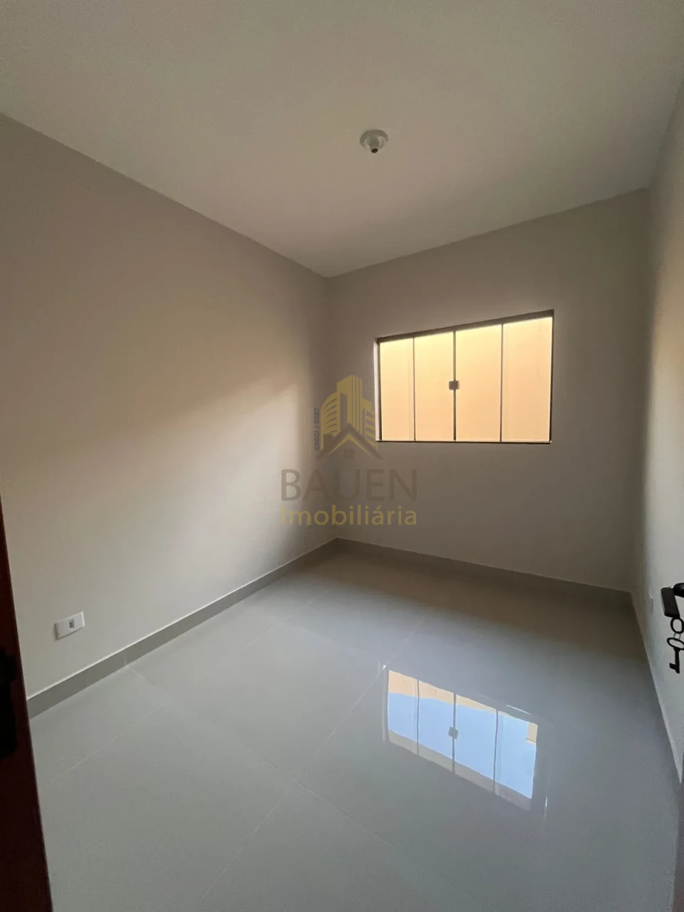 Casa Á Venda Casa Cambé