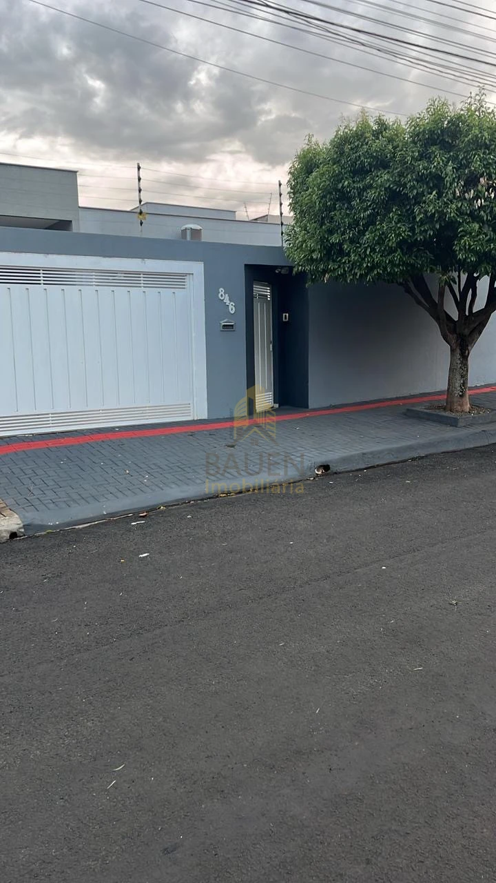 Casa Jardim Tarobá com Gourmet Integrado