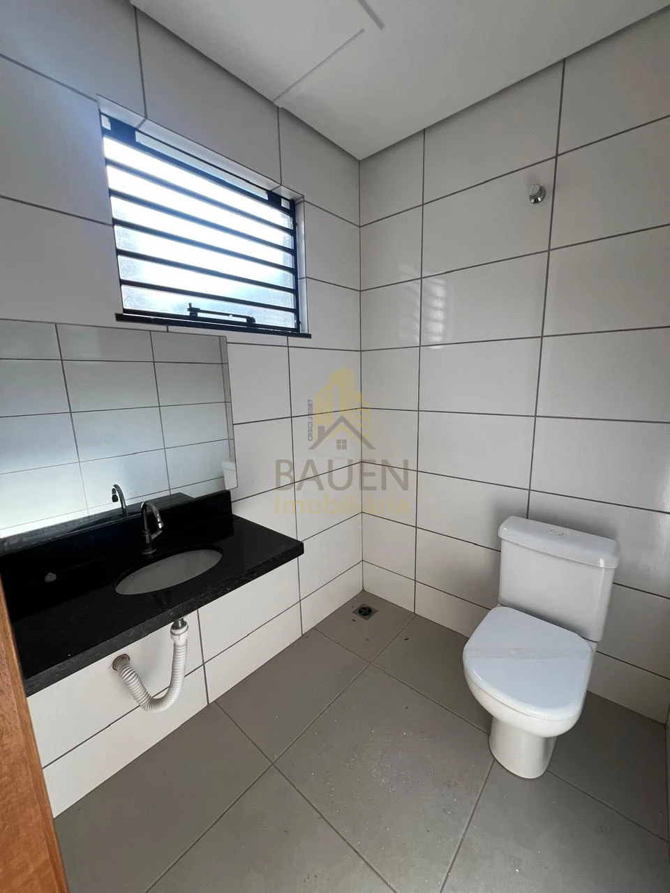 Imagens do imóveis SALA COMERCIAL AVENIDA ROBERT KOCH LONDRINA