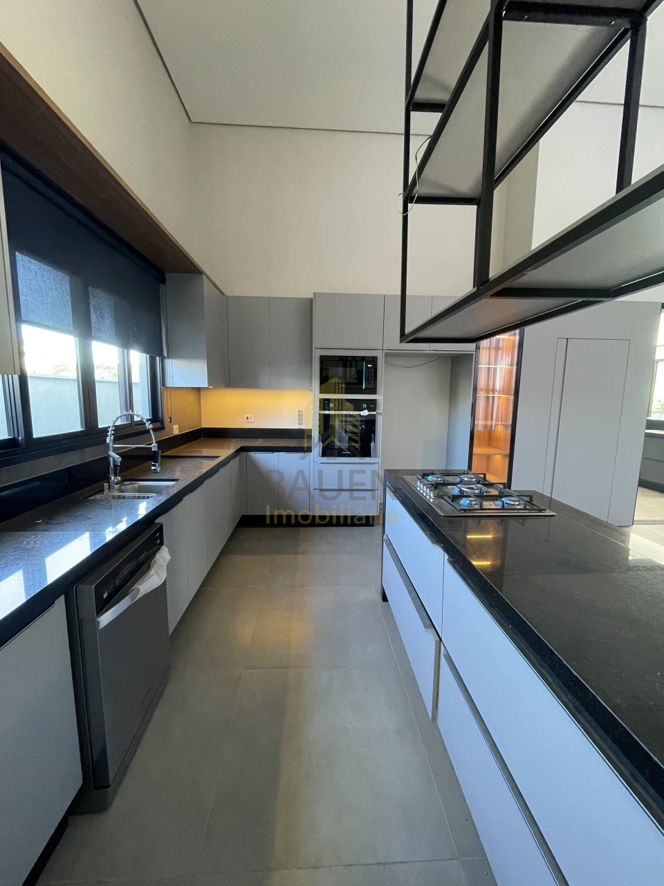 Imagens do imóveis CONDOMINIO VILLAGGIO DO ENGENHO