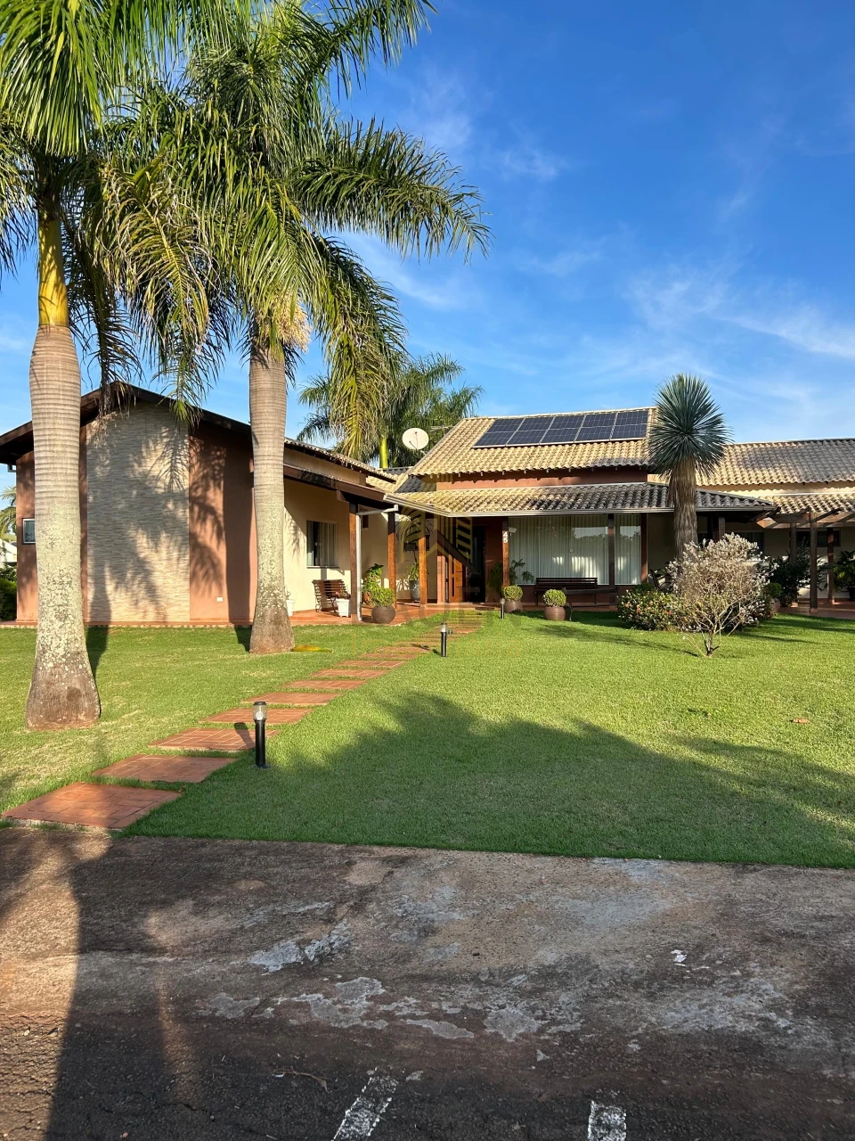 Imagens do imóveis CONDOMINIO GOLF VILLE