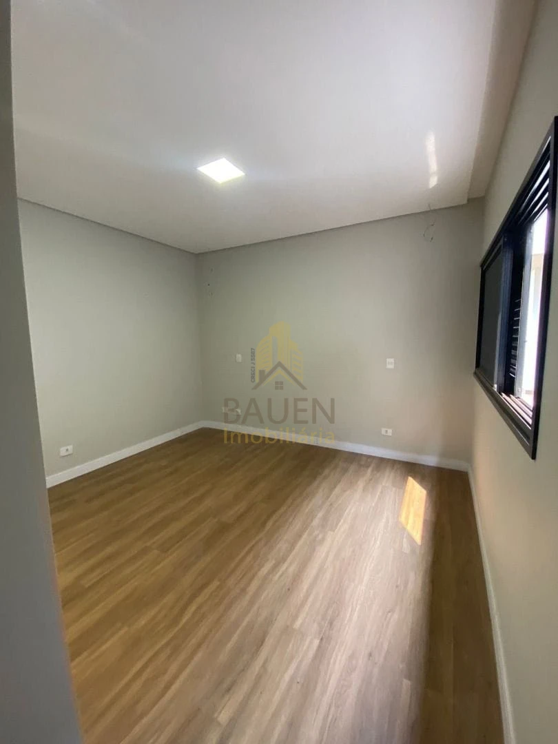 CASA JARDIM DAS MANSÕES