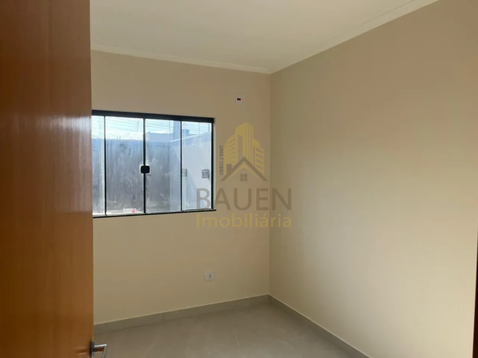 Imagens do imóveis CASA COM SUITE