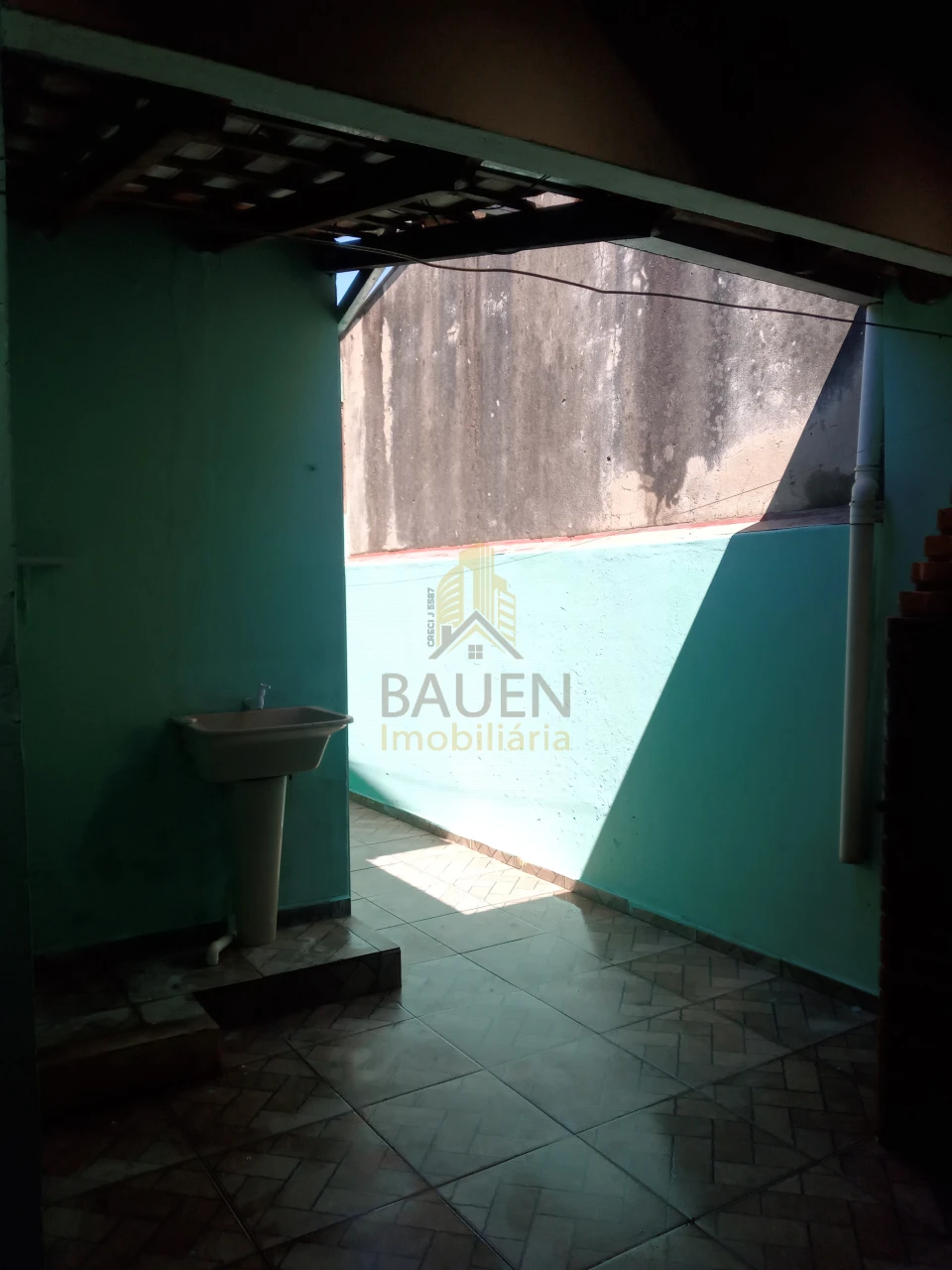 Imagens do imóveis CASA RUA RIO CINZA 719