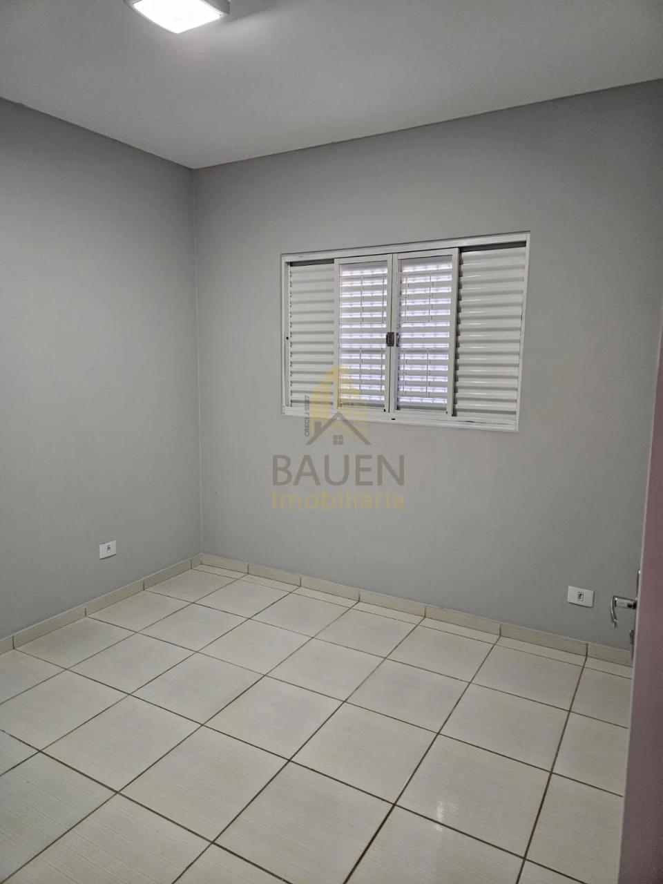 Imagens do imóveis CASA RUA DEVAIR LEONARDO PERUZZI