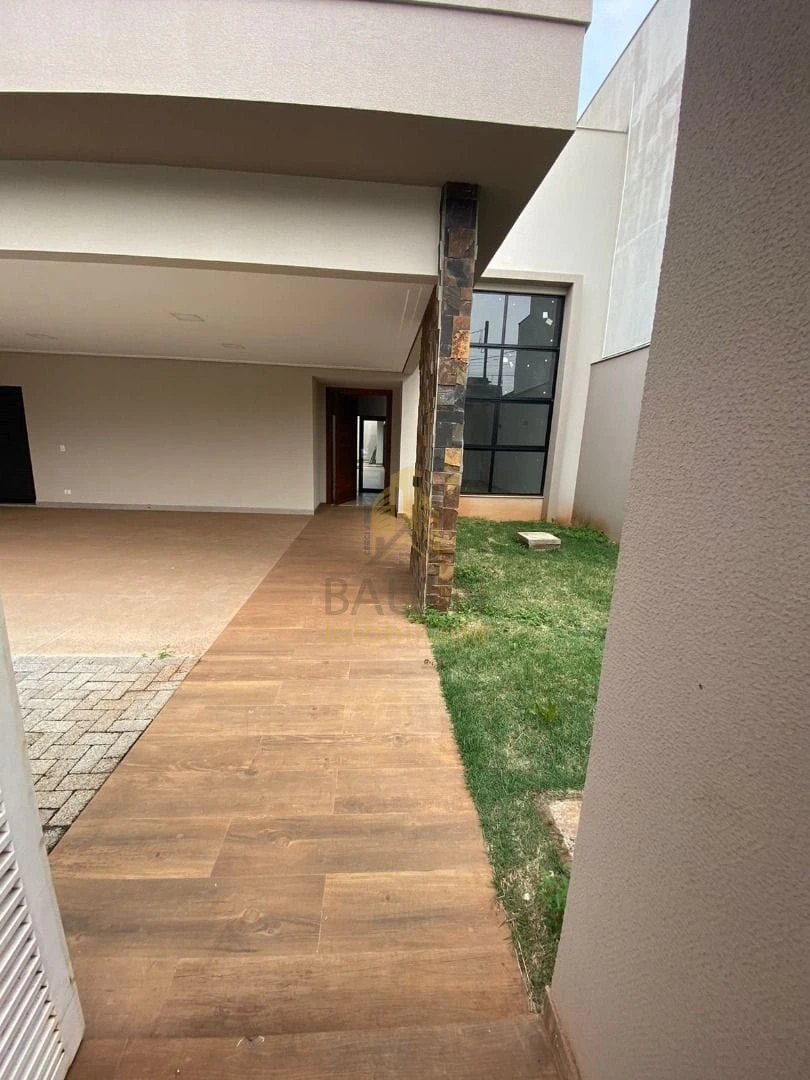 CASA JARDIM DAS MANSÕES