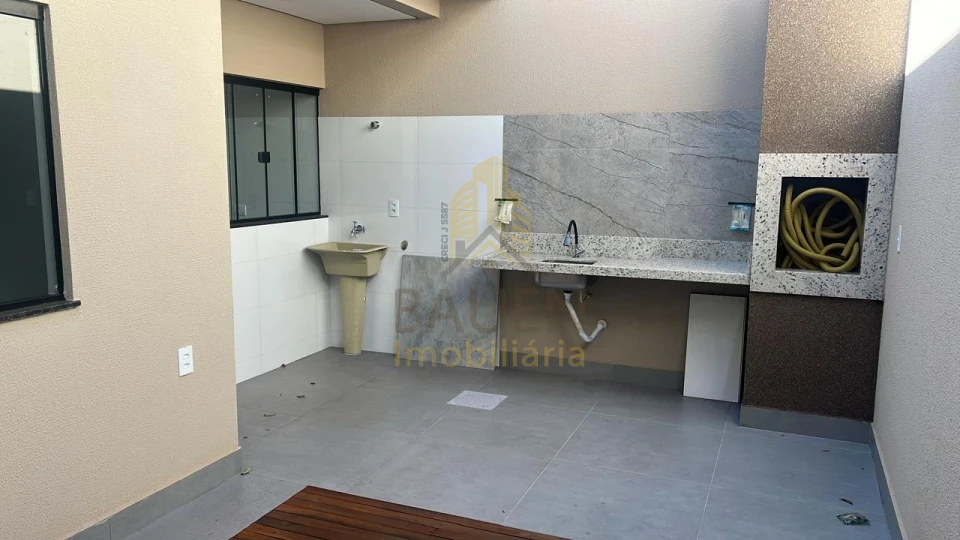 Imagens do imóveis CASA DISPONÍVEL PARA VENDA OU LOCAÇÃO CONDOMINÍO MORADA DAS FLORES