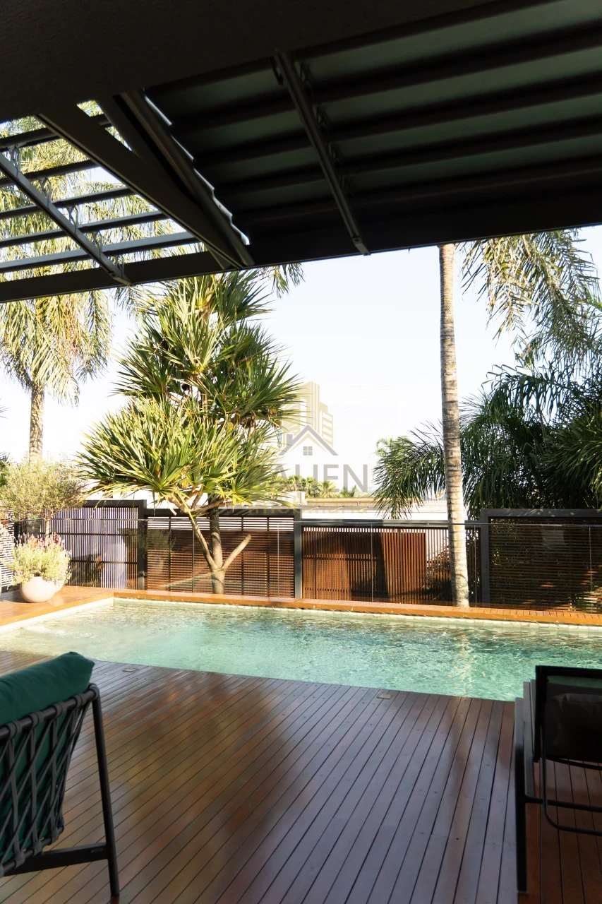 Imagens do imóveis CASA A VENDA - CONDOMINIO ALPHAVILLE
