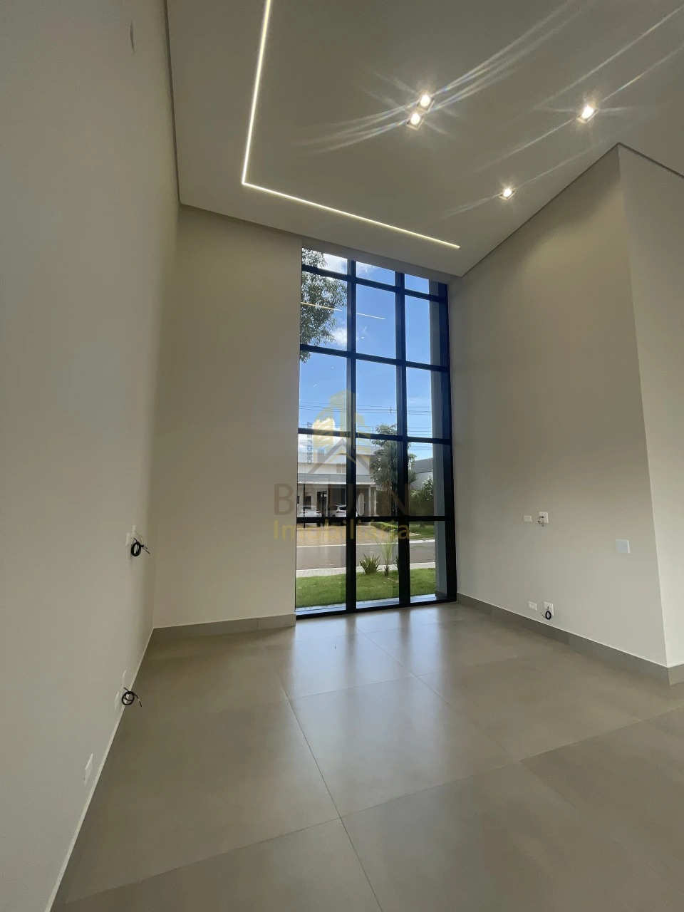 CONDOMINIO VILLAGGIO DO ENGENHO